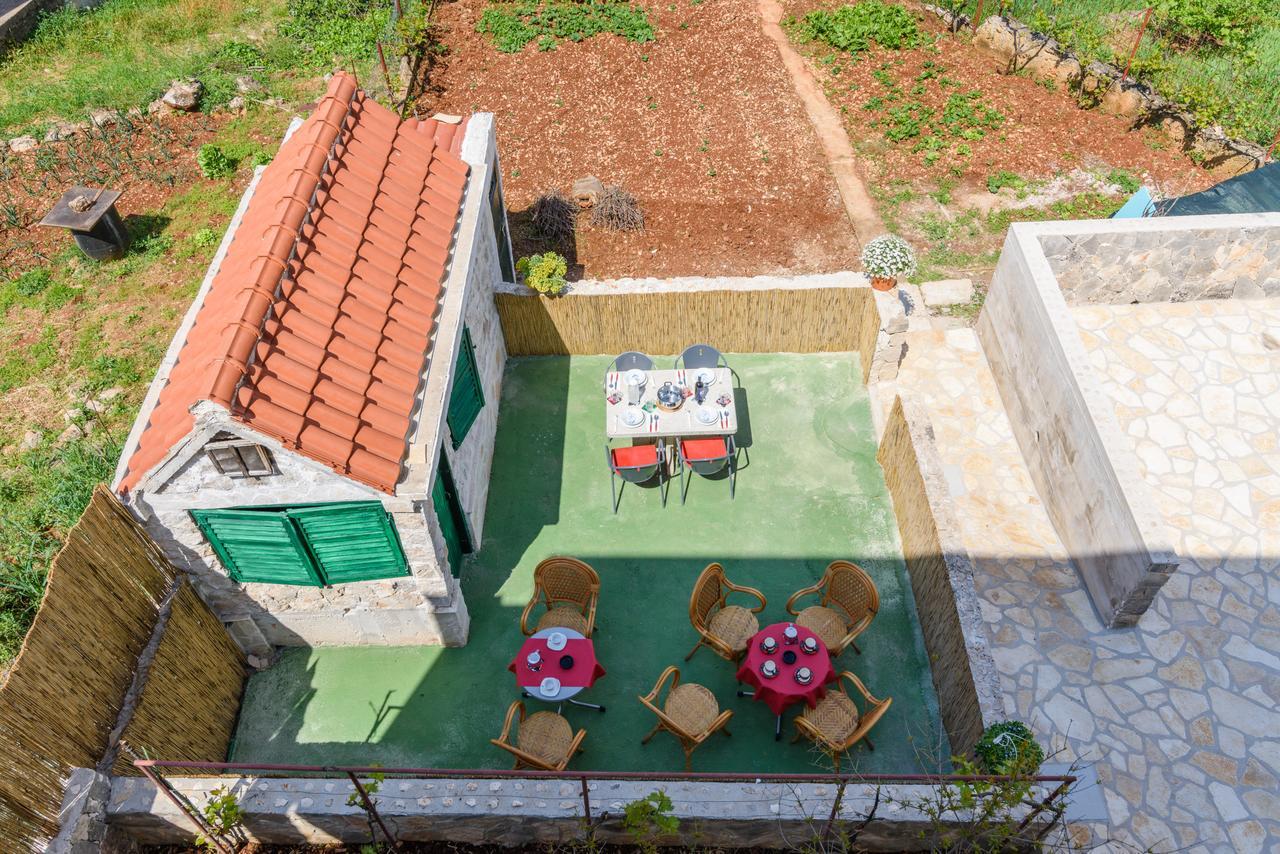 Apartmani Marko i Ana Marina Esterno foto